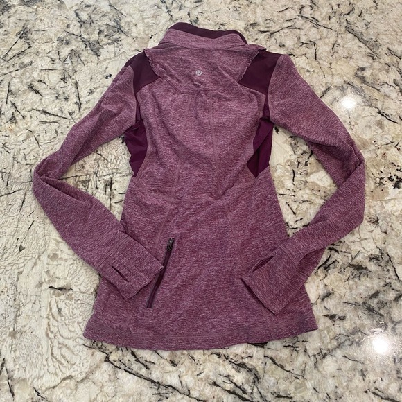 Lululemon Run Your Heart Out Pullover Quarter Zip in Heathered Plum - Picture 3 of 10